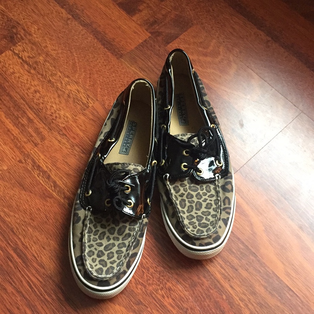 Patent leather leopard sperrys